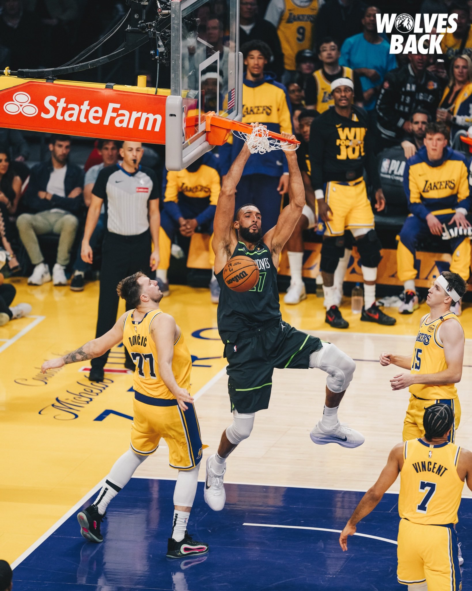 开云体育中国-包含山西队翻盘湖人，布伦森关键制胜的词条