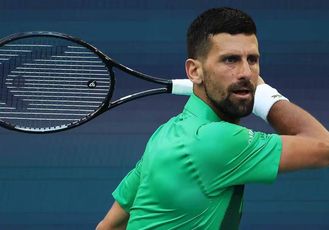 拉沃尔杯横扫澳网,德约科维奇点燃赛场 拉沃尔杯横扫澳网,德约科维奇点燃赛场