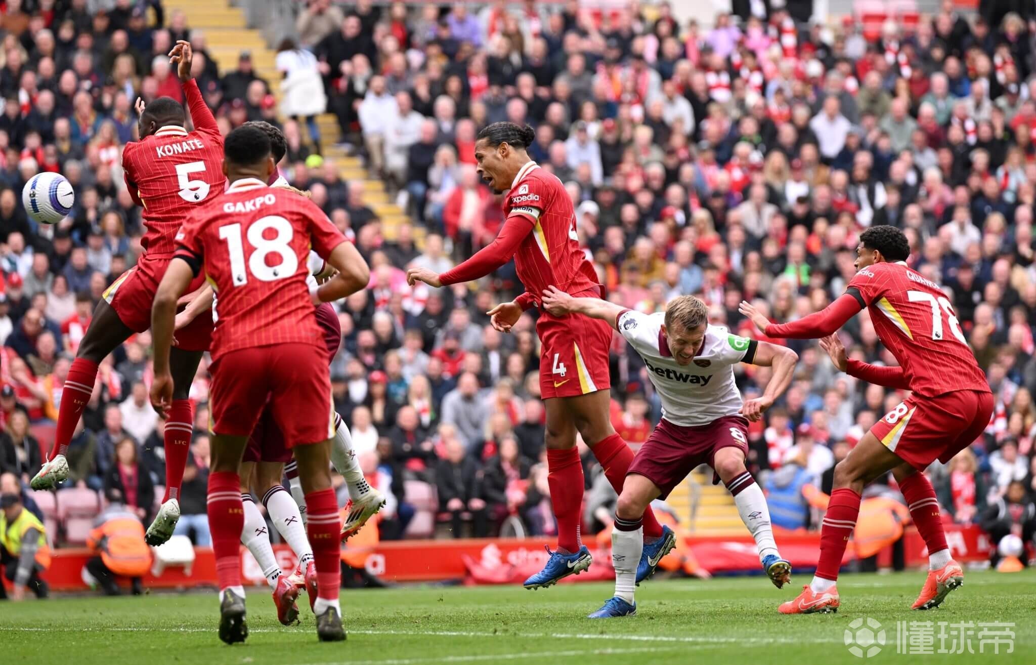 智利绝杀墨西哥,范戴克高光表现 智利绝杀墨西哥,范戴克高光表现