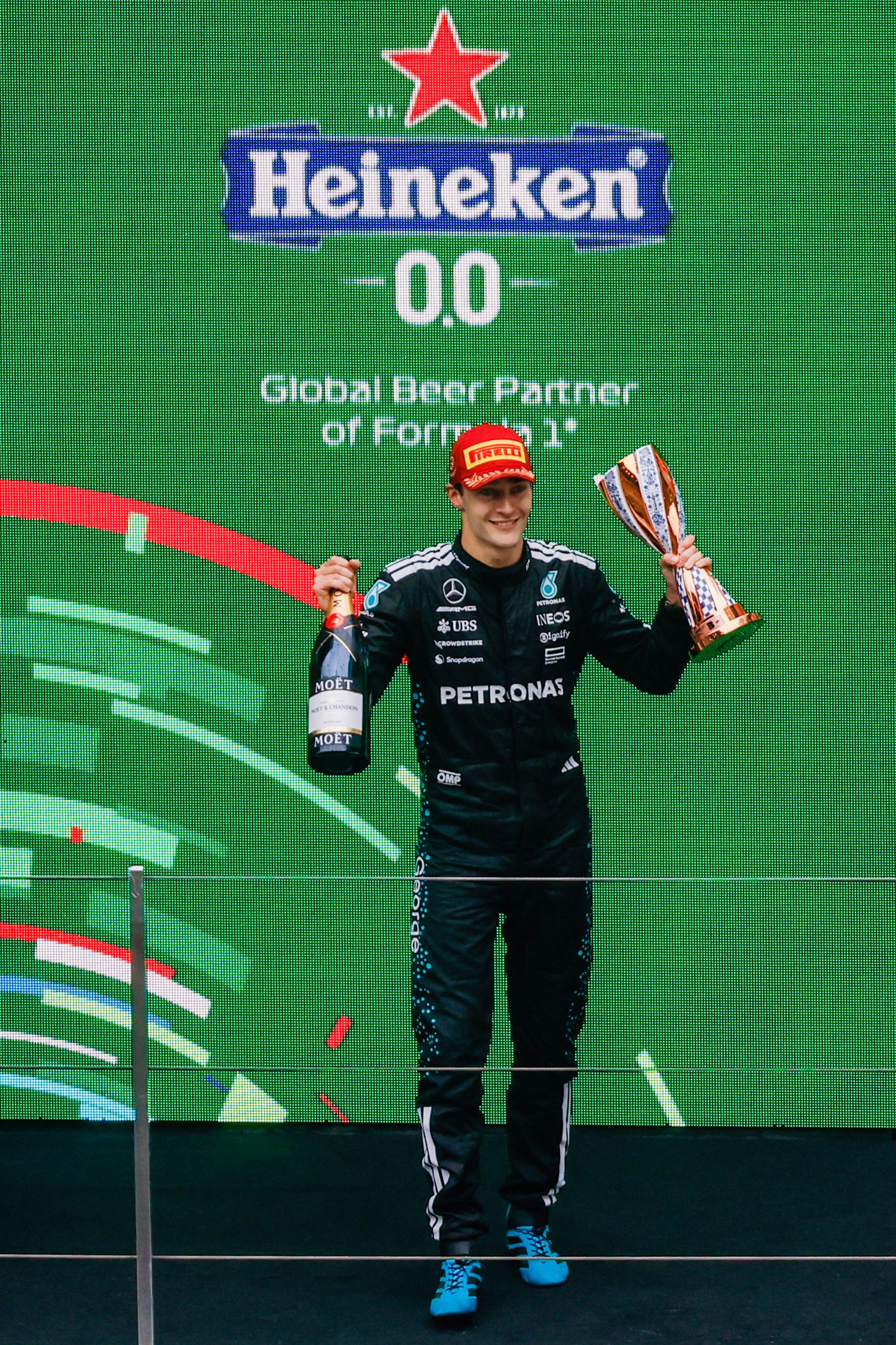 开云体育app-索伯车队轻取梅赛德斯，勒克莱尔统治全场